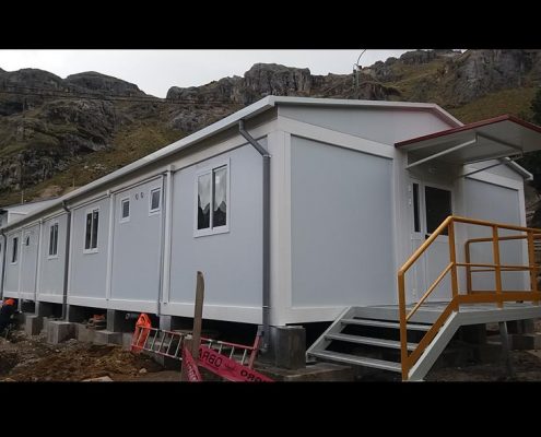 Campamento modular dormitorios
